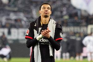 德天空：如果法兰克福获得欧冠资格，将有助于留住埃基蒂克